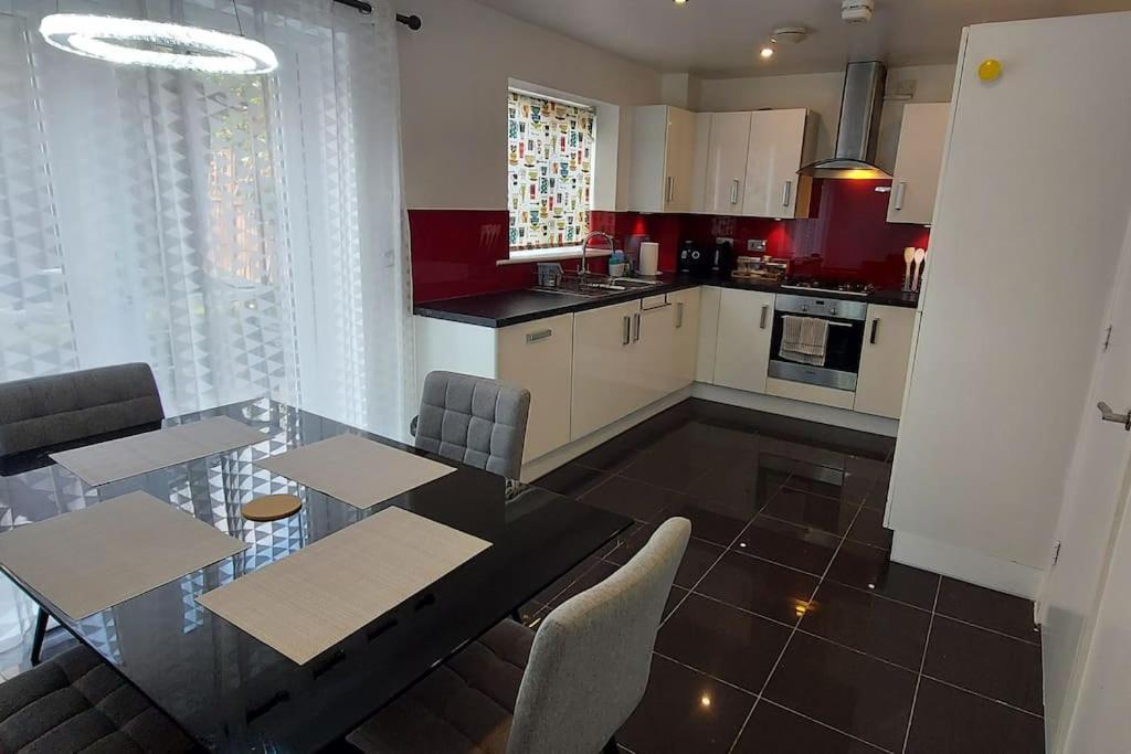 Modern Near Etihad, Coop Live Apartamento *